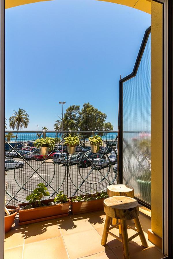Soek Pedregalejo Seafront Holidays Homes Малага Екстер'єр фото